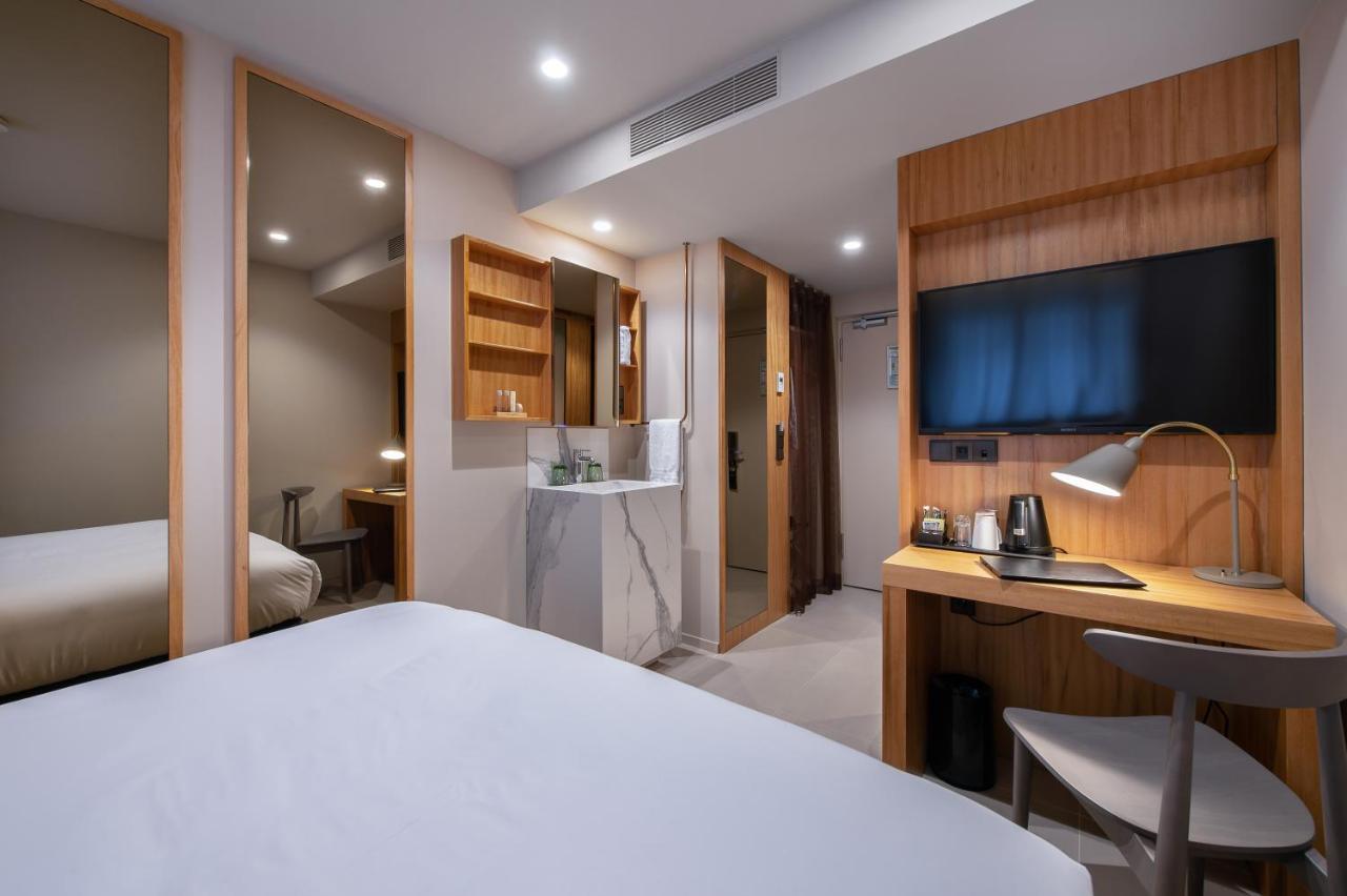 9Hotel Paquis Genève Buitenkant foto
